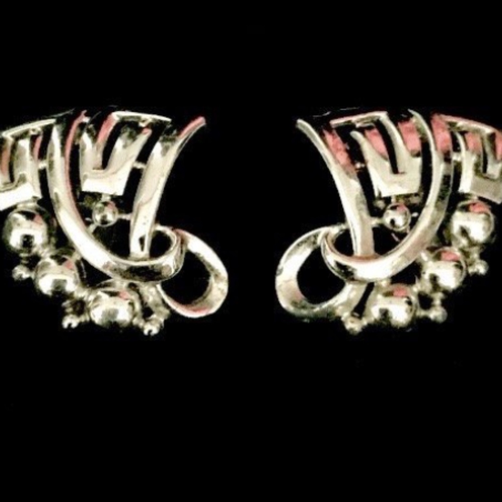 60's Silver Art Piece Earrings   VS1505